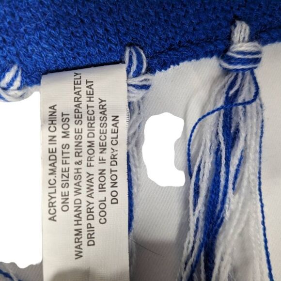 Kangaroos Knit Striped Pattern Blue White Scarf Lightweight - Picture 8 of 12